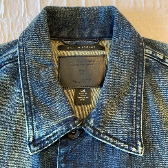 Guess jean jacket. Men’s size LG - Picture 2 of 2